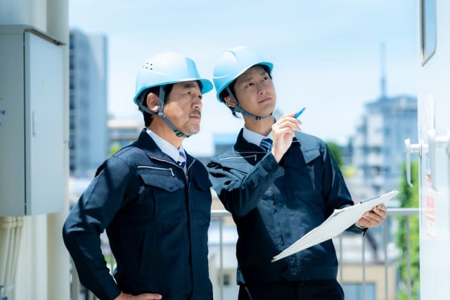 施工管理はおとなしい性格でも務まる？向いている人の特徴と克服法を解説