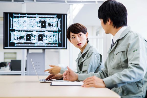 在宅CADオペレーターの年収は？収入の実態と正社員・フリーランスの違いを徹底解説