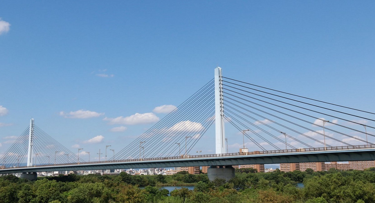 土木設計とは？仕事内容や資格、向いている人・建築設計との違いも解説